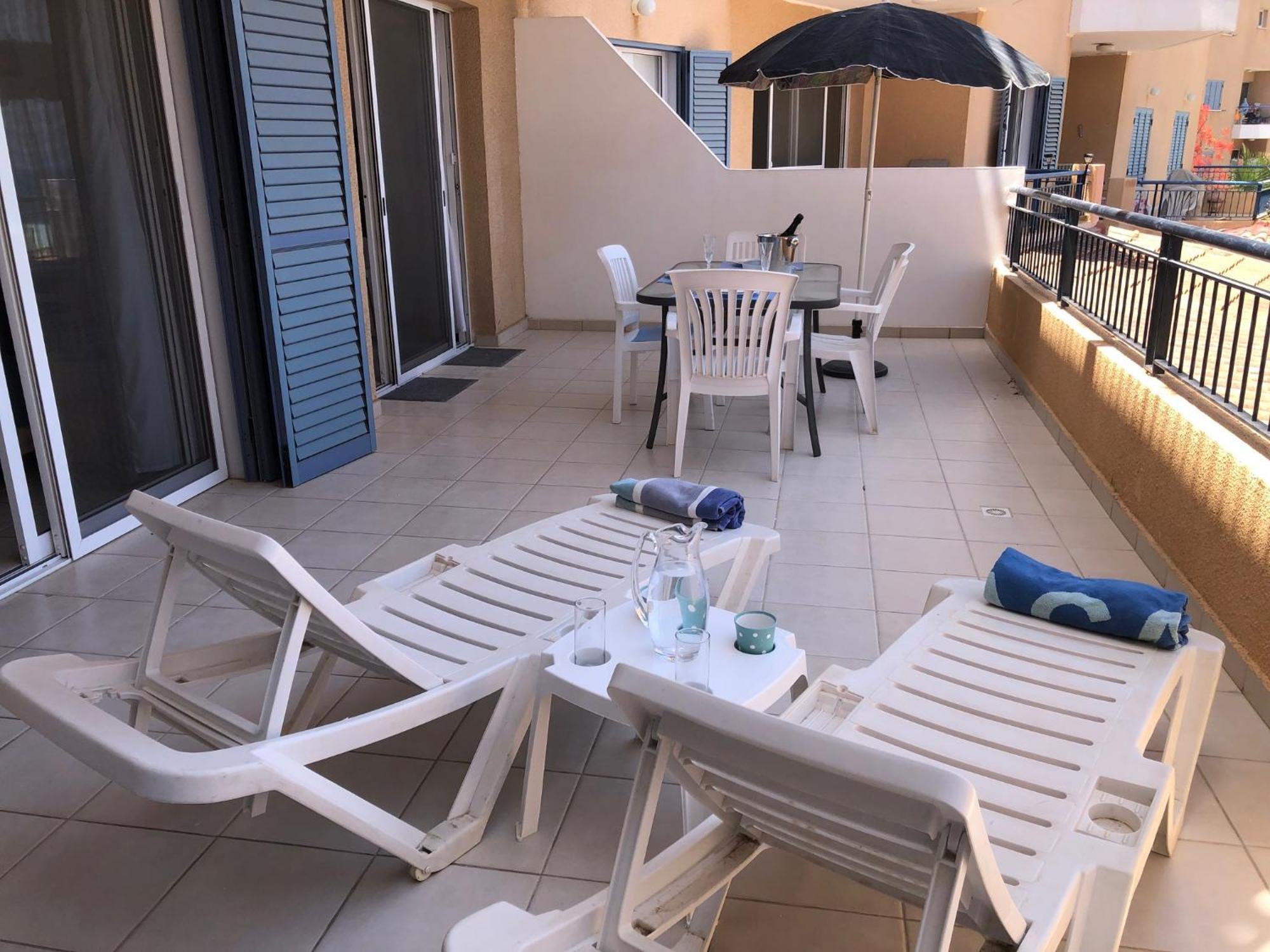 Kings Palace - Stylish 2 Bed Apartment With Sea Views Paphos Extérieur photo
